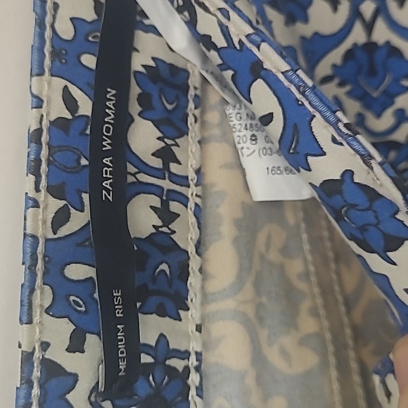 Zara Pants Mid Rise Skinny blue print on white Slimming Classic Cigarette Preppy - Picture 3 of 5